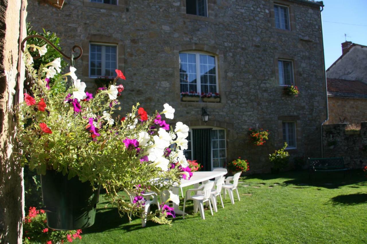 Chambres D’hôtes Lou Jassou Lapanouse-de-Cernon Exterior foto